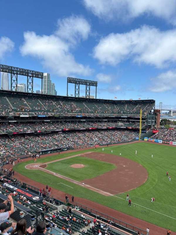 Oracle Park, section: VB304, row: D, seat: 1