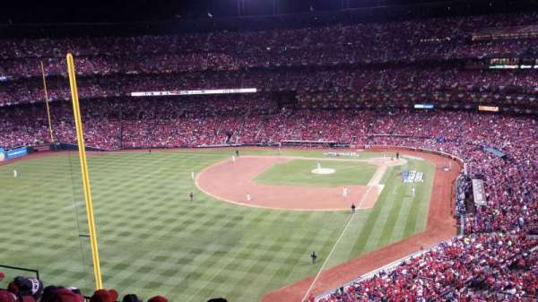 Busch Stadium, section: 370, row: 7, seat: 5