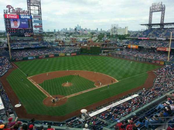 Citizens Bank Park, section: 419, row: 1, seat: 8