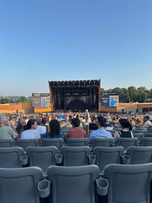 Coca-Cola Amphitheater, section: 305, row: T, seat: 16