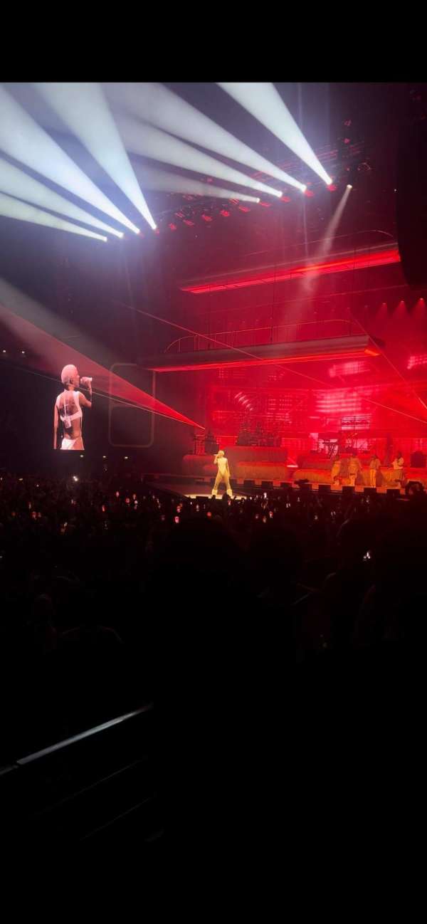 Accor Arena, section: Gradin F, row: 26, seat: 8