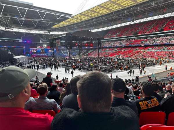 Wembley Stadium, section: 115, row: 26, seat: 130