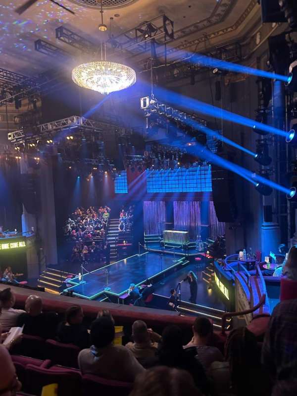 Broadhurst Theatre, section: Mezzanine R, row: E, seat: 26