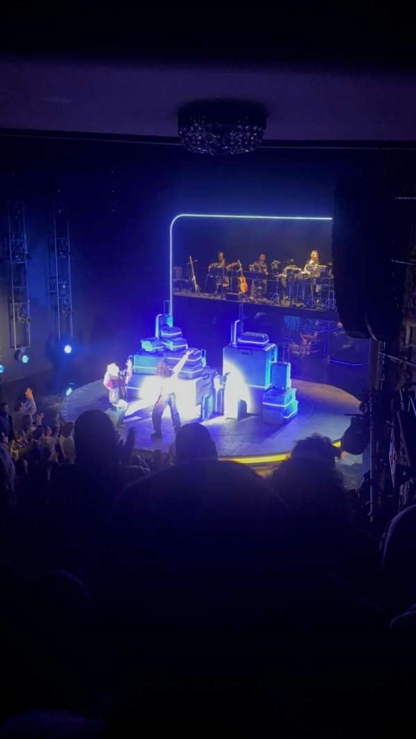 Longacre Theatre, section: Mezzanine R, row: E, seat: 25
