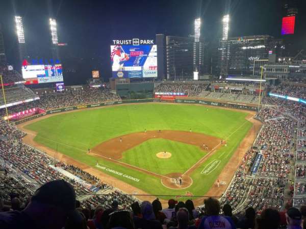 Truist Park, section: 427, row: 8, seat: 7