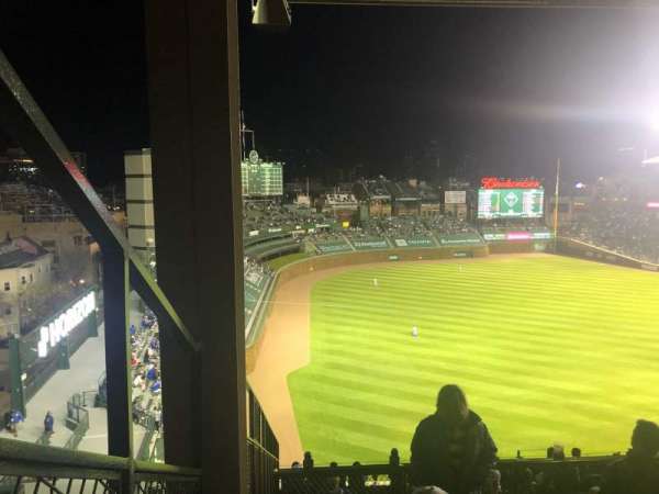 Wrigley Field, section: 403L, row: 3, seat: 1