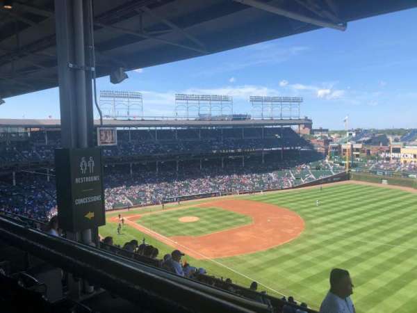 Wrigley Field, section: 430R, row: 3, seat: 10
