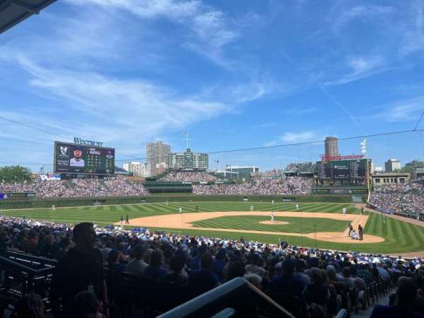 Wrigley Field, section: 214, row: 3, seat: 12