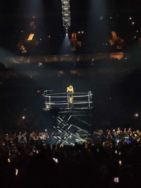 Spectrum Center, section: 114, row: H