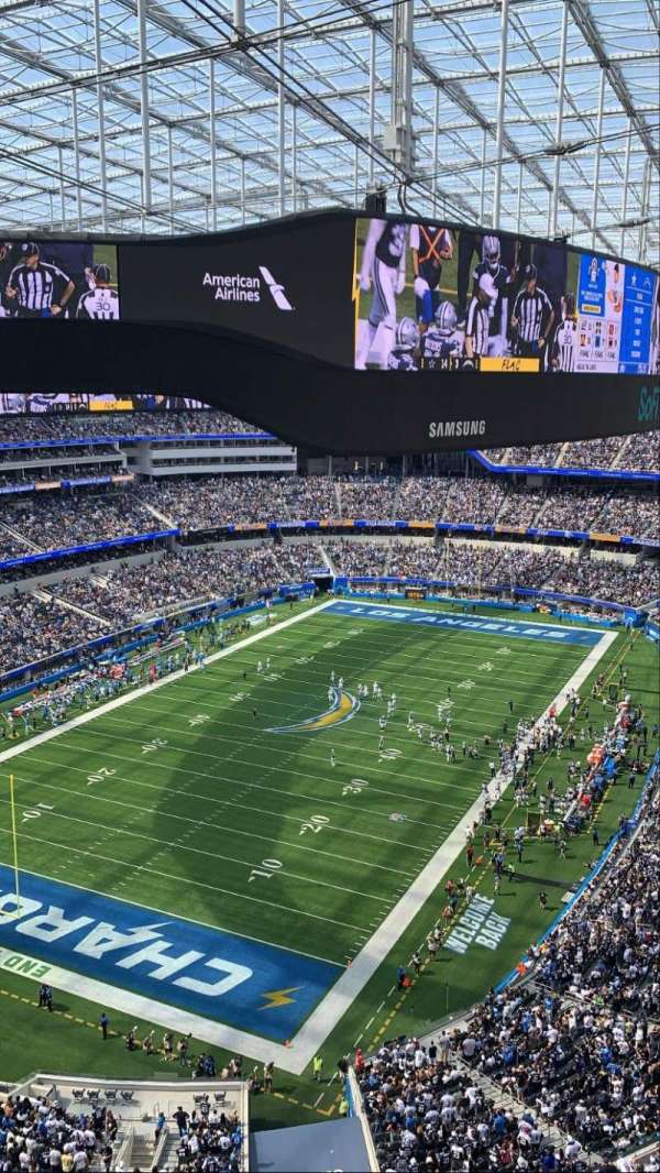 SoFi Stadium, section: 433, row: 1, seat: 11