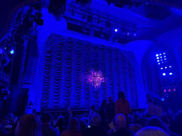 Lunt-Fontanne theatre, section: Orchestra L, row: N, seat: 9
