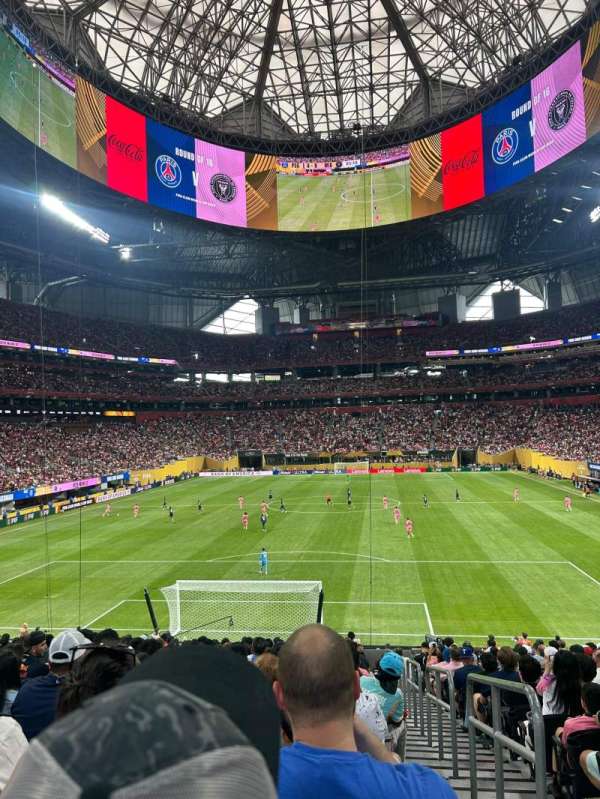 Mercedes-Benz Stadium, section: 101, row: 28, seat: 1