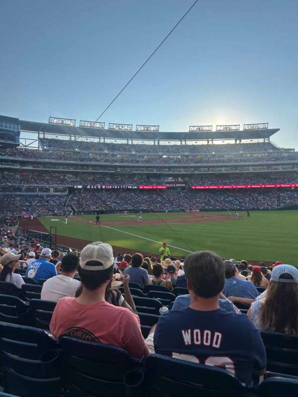 Nationals Park, section: 136, row: V, seat: 10