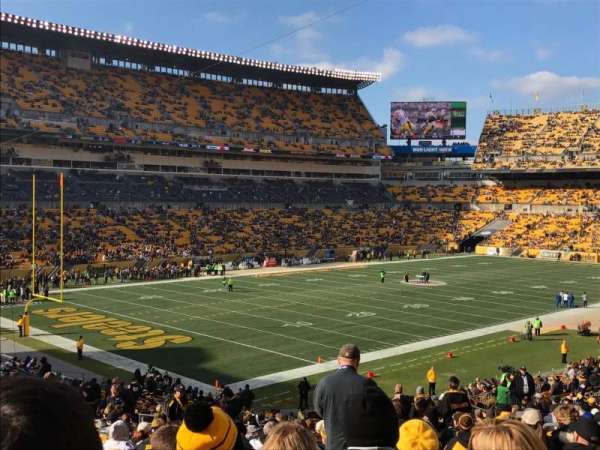 Acrisure Stadium, section: 104, row: KK, seat: 5