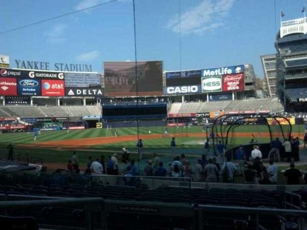 Yankee Stadium, section: 121a, row: 16, seat: 10