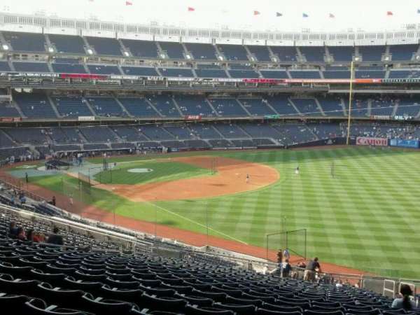 Yankee Stadium, section: 210, row: 21, seat: 6