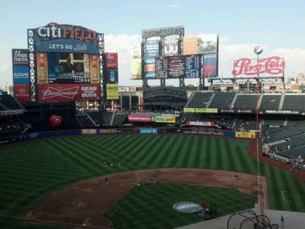 Citi Field, section: 419, row: 2, seat: 8