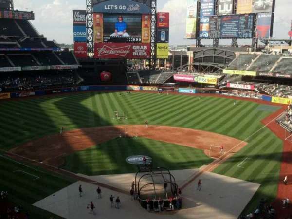 Citi Field, section: 416, row: 3, seat: 3