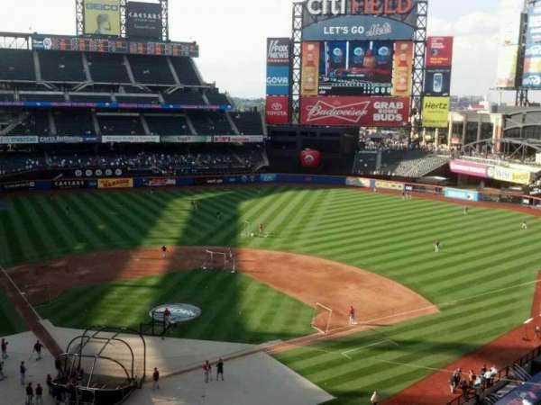 Citi Field, section: 412, row: 3, seat: 10
