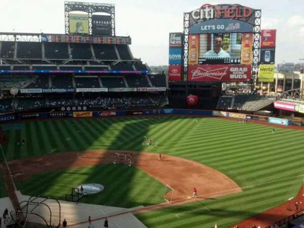 Citi Field, section: 411, row: 4, seat: 11