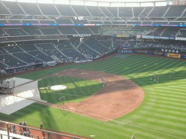 Citi Field, section: 405, row: 3, seat: 16
