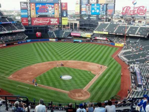 Citi Field, section: 516, row: 11, seat: 11