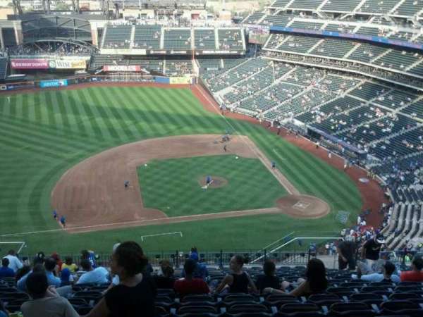 Citi Field, section: 521, row: 17, seat: 11