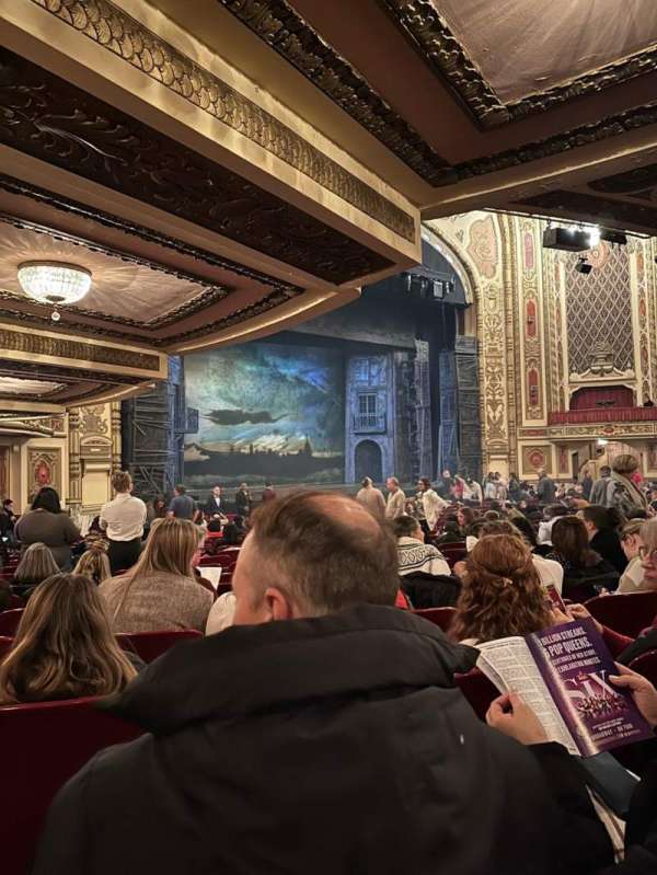 Cadillac Palace Theater, section: Orchestra L, row: U, seat: 35