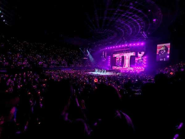 Kia Forum, section: 106, row: 5, seat: 4
