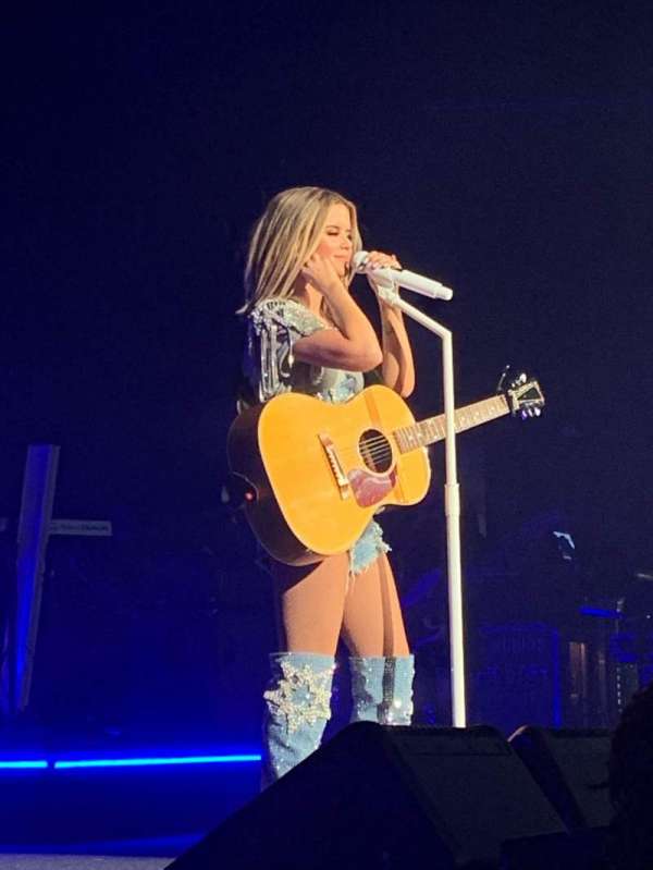 Ryman Auditorium, section: MF-7, row: D, seat: 4