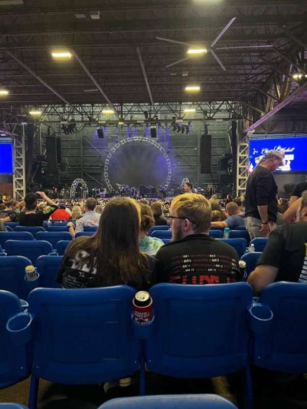 Hollywood Casino Amphitheatre, section: 204, row: GG, seat: 38