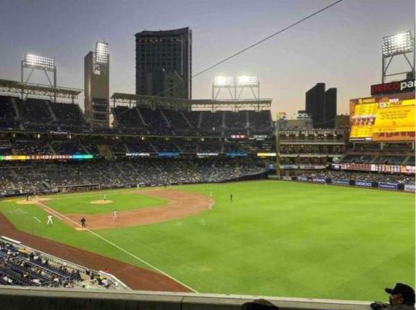 Petco Park, section: 221, row: 5