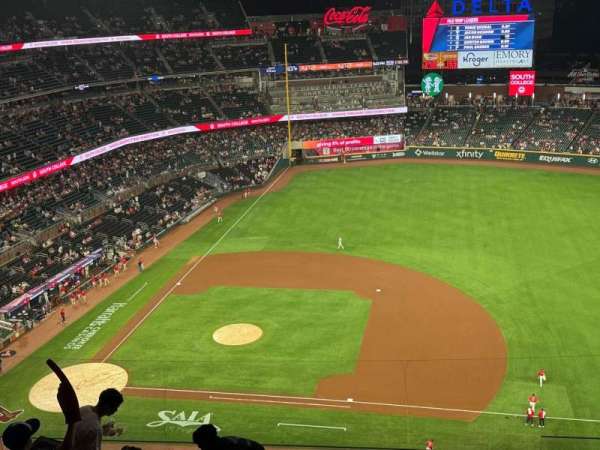 Truist Park, section: 418, row: 10, seat: 4
