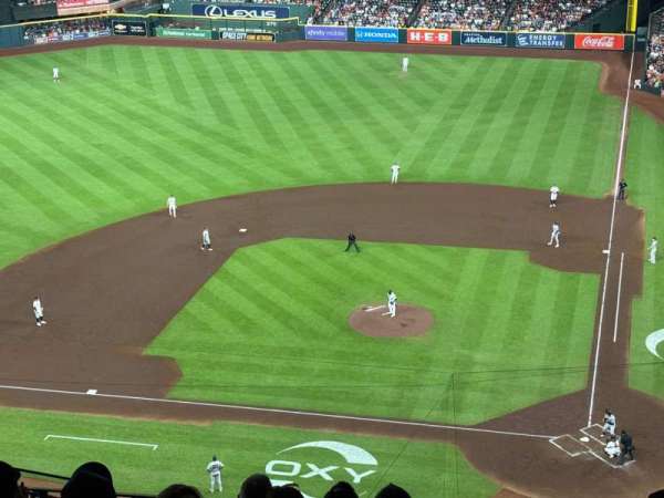 Daikin Park, section: 415, row: 7, seat: 19