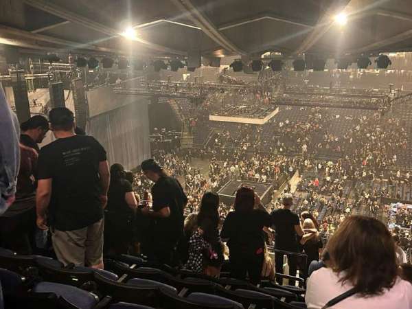 Oakland Arena, section: 216, row: 15, seat: 11