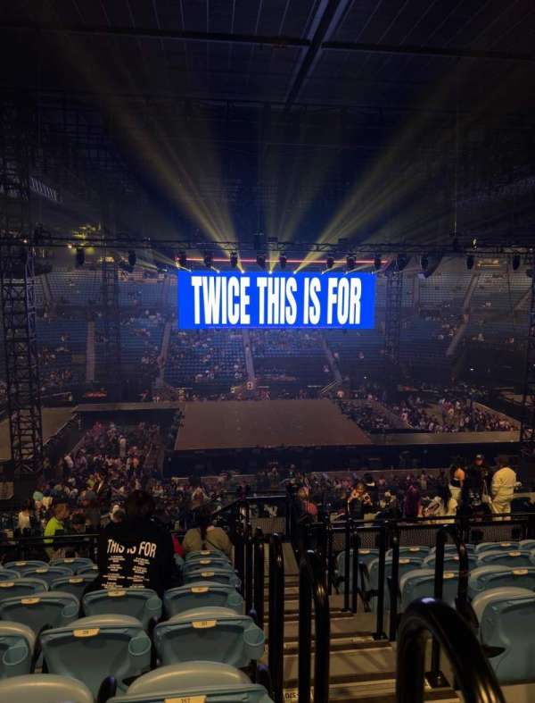 Rod Laver Arena, section: 373, row: HH, seat: 375