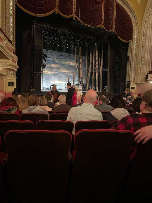 Orpheum Theatre, Minneapolis, section: Main Floor 3, row: Q, seat: 7