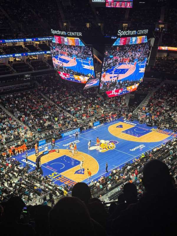 Spectrum Center, section: 230, row: R, seat: 5