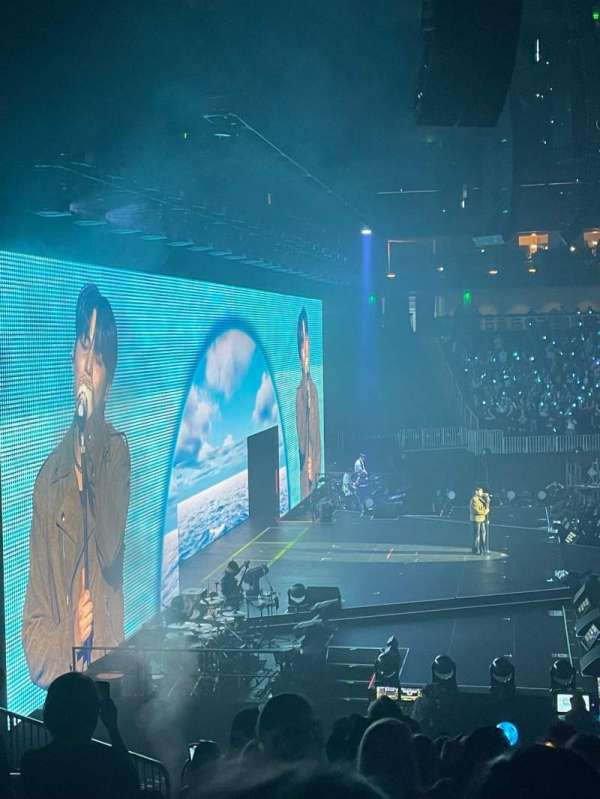 State Farm Arena, section: 121, row: V, seat: 13