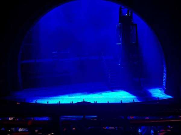 Lunt-Fontanne Theatre, section: Front Mezzanine C, row: A, seat: 110