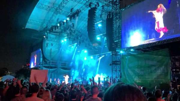 Huntington Bank Pavilion at Northerly Island, section: 201, row: B, seat: 7