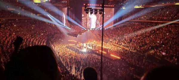 Madison Square Garden, section: 216, row: 3, seat: 7
