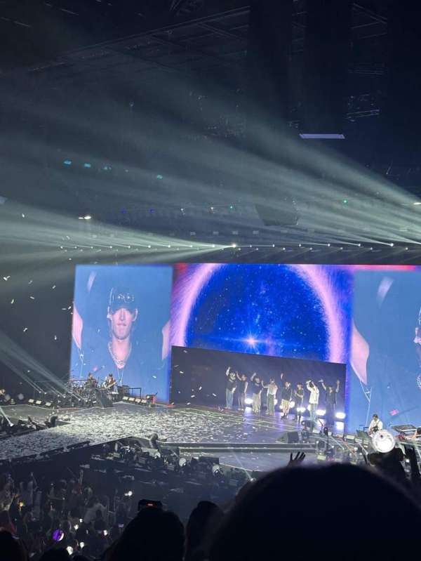 CFG Bank Arena, section: 103, row: R, seat: 20