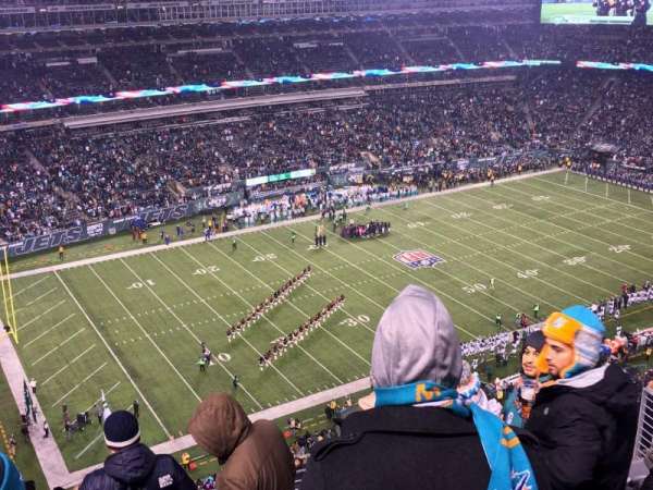 MetLife Stadium, section: 318, row: 12, seat: 11
