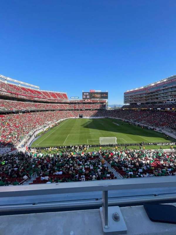 Levi's Stadium, section: 204, row: 1, seat: 16