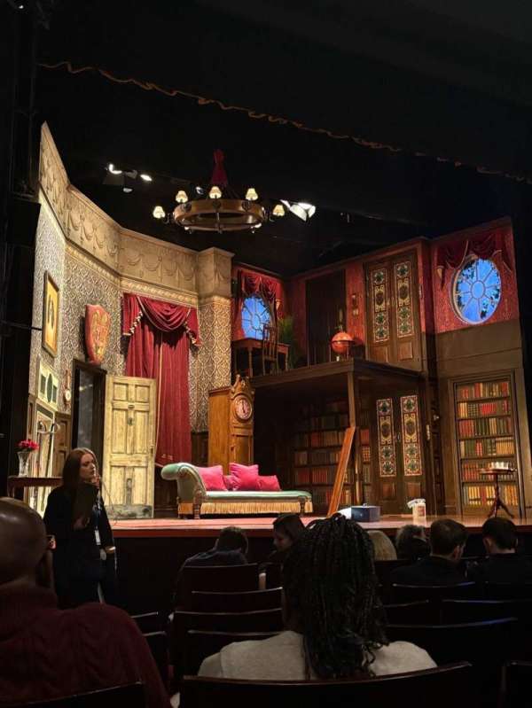 Duchess Theatre, section: Stalls, row: G, seat: 19