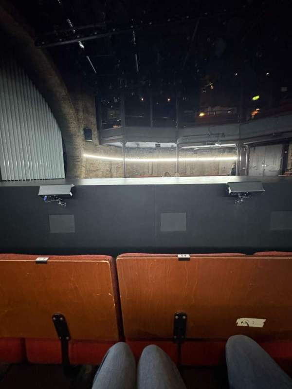Almeida Theatre, section: Stalls, row: B, seat: 2