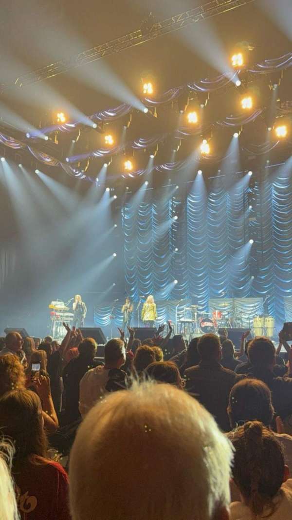 Kia Center, section: Floor 4, row: C, seat: 8