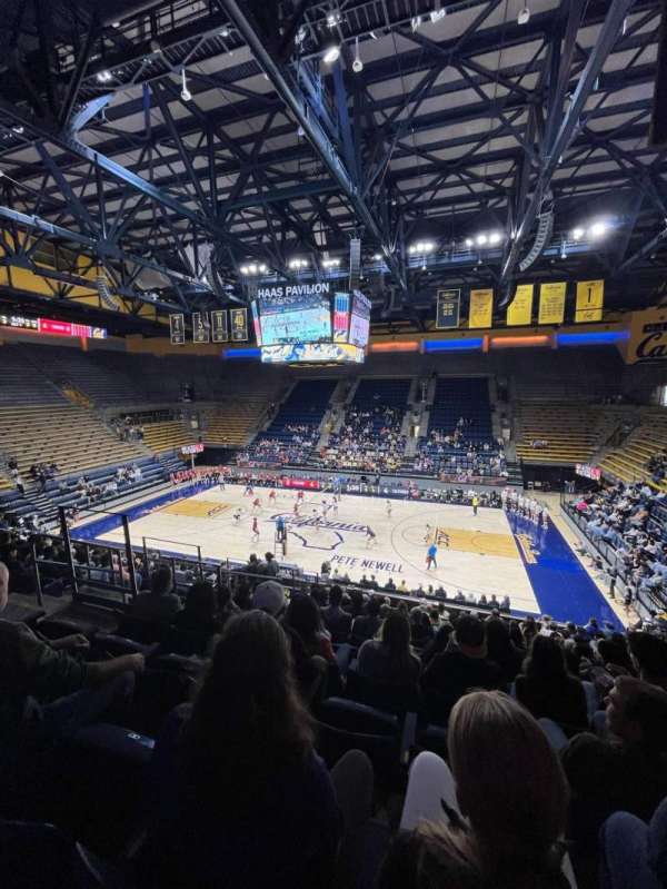 Haas Pavilion, section: 15, row: N, seat: 7