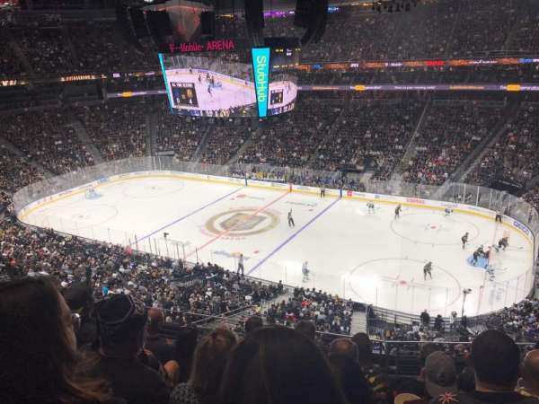 T-Mobile Arena, section: 226, row: E